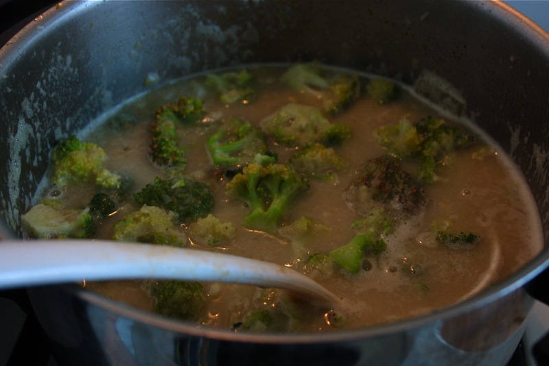 Add the broccoli heads to the soup and bring it briefly to a boil